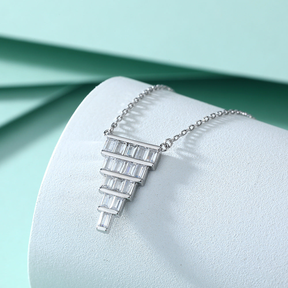 Damen elegante Halskette mit geometrischem Anhänger aus Zirkonia Shop Nory