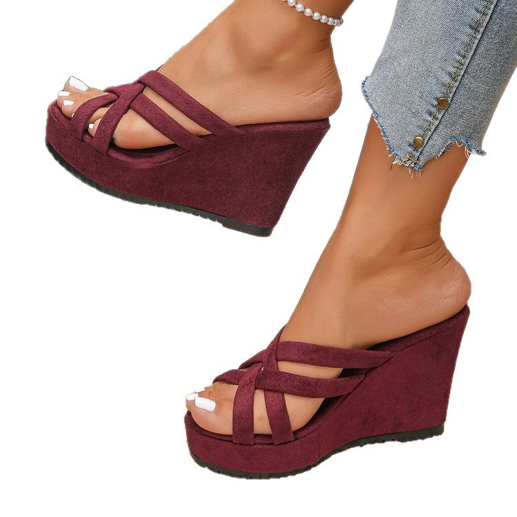 Damen Wedge-Pantoletten mit raffiniertem Kreuzriemen-Design und bequemer Sohle