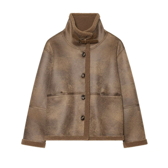 Damen Kurzjacke in Lammfelloptik mit Stehkragen, Knopf- und Schnallenverschluss Shop Nory