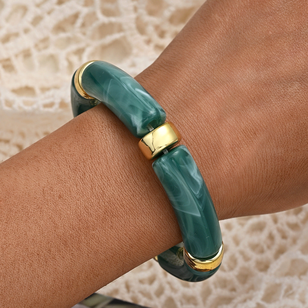 Damenarmband aus hochwertigem Acryl mit elegantem Design Shop Nory