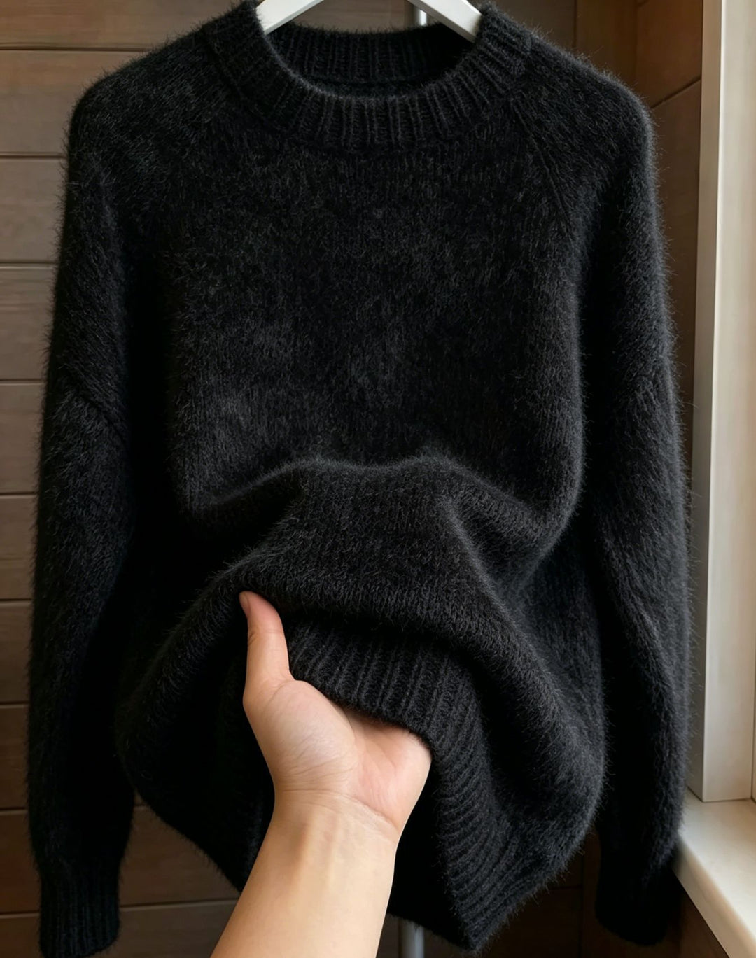 Damen Oversize Mohair‑Mix Rundhalspullover mit Raglanärmeln und geripptem Saum Shop Nory