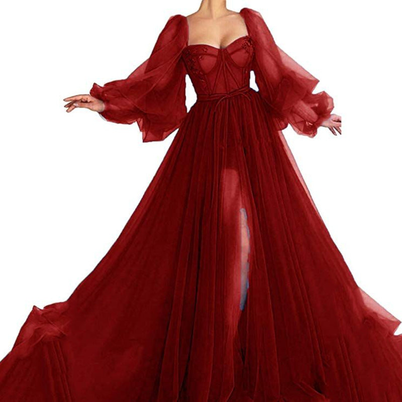 Damen Tüll Abendkleid mit voluminösen Ärmeln und seitlichem Schlitz