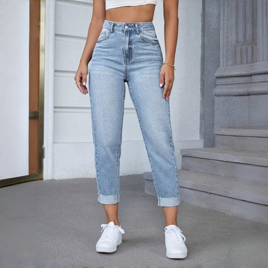 Damen Hochgeschnittene Jeans mit ausgefranztem Saum