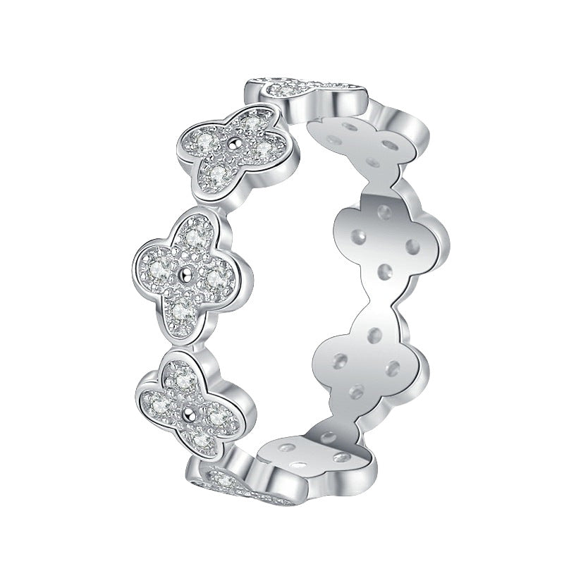 Damenring mit floralem Design und funkelnden Zirkonia Shop Nory