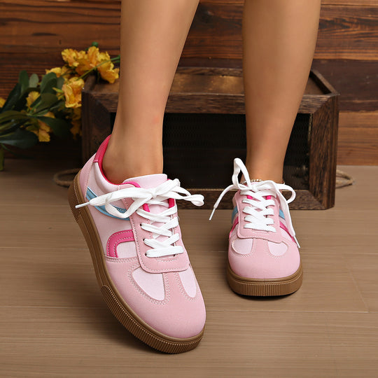 Damen niedrige Retro‑Sneaker aus Velours‑ und Textilmix mit profiliertem Gumsohle Shop Nory