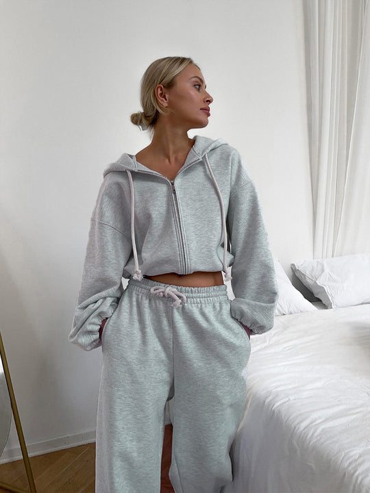 Damen kurzes Zip-Hoodie-Set mit taillenhoher Wide-Leg Jogginghose aus French-Terry Shop Nory