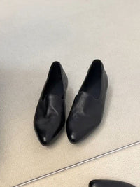 Schwarz