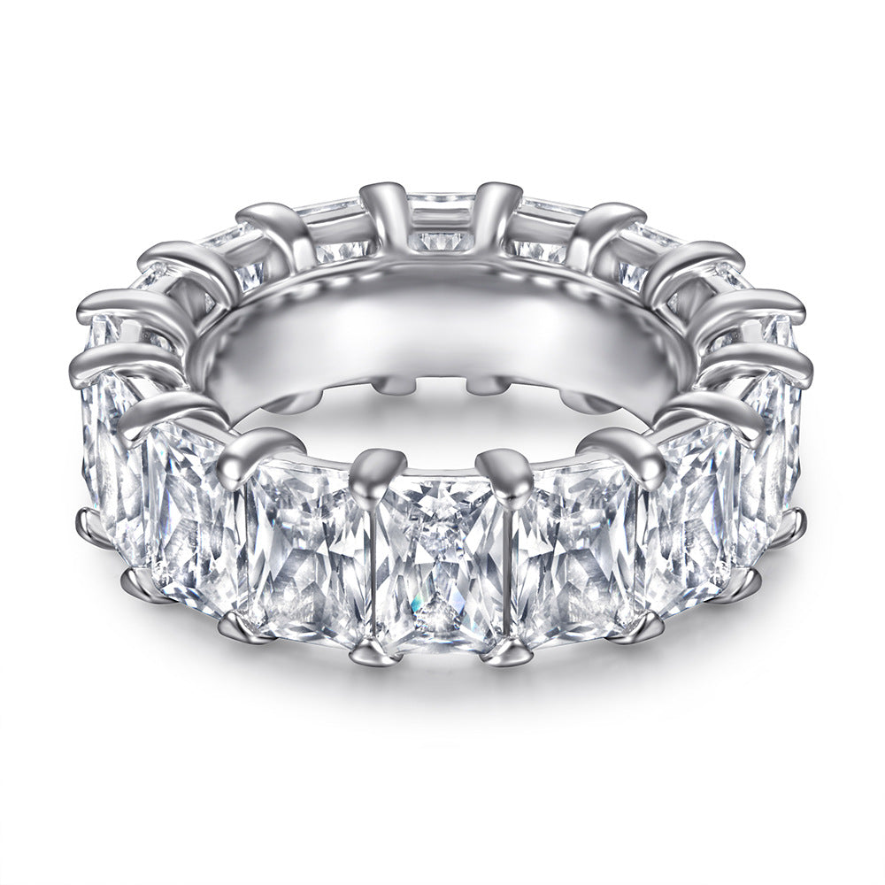 Damenring mit elegantem Zirkonia-Pavé und modernem Design Shop Nory