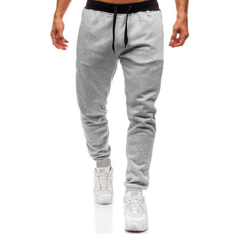 Herren nan taillierte Jogginghose mit elastischem Komfortbund, verstellbarem Kordelzug, eingearbeiteten Seitentaschen und geripptem Knöchelabschluss Shop Nory