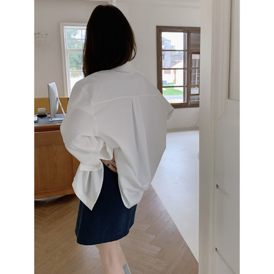 Damen Oversized Hemdbluse aus fließendem Material mit Brusttasche Shop Nory