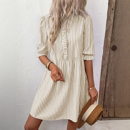 Damen Gestreiftes Leinen-Kurzkleid mit Rüschendetail Shop Nory