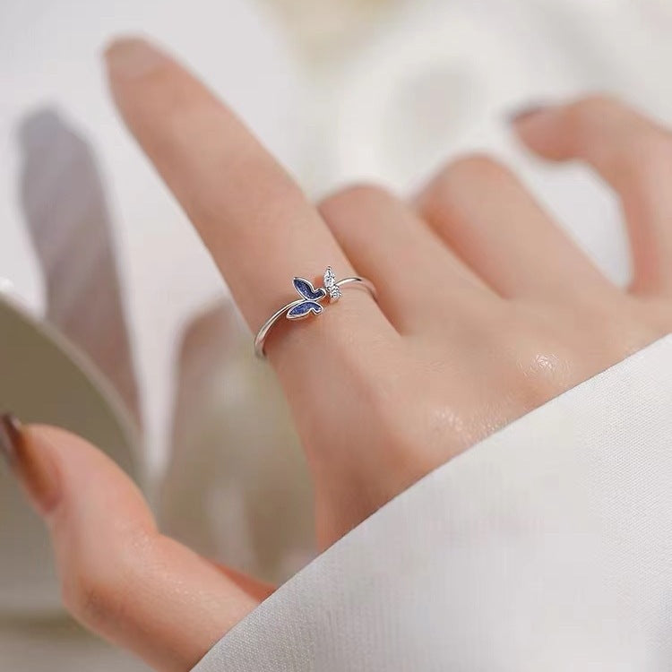 Damen filigraner Ring mit kunstvollem Schmetterlingsdesign Shop Nory