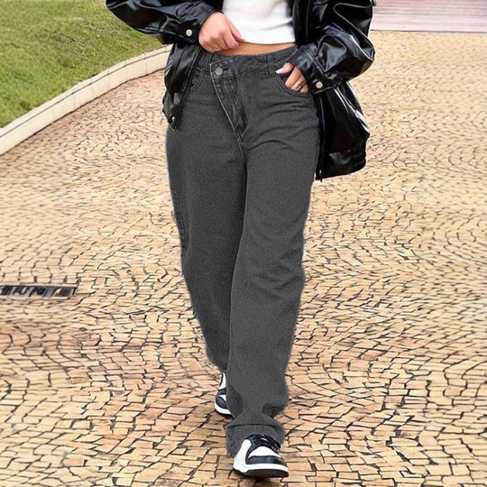 Damen hochgeschnittene locker sitzende Jeans mit weitem Bein und asymmetrischer Knopfleiste Shop Nory