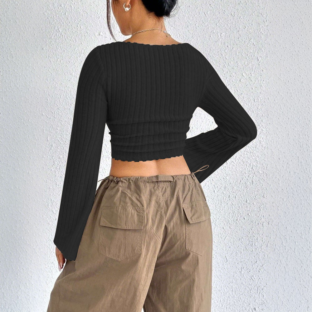 Damen geripptes Crop-Top mit quadratischem Ausschnitt, gewelltem Saum und ausgestellten Ärmeln Shop Nory