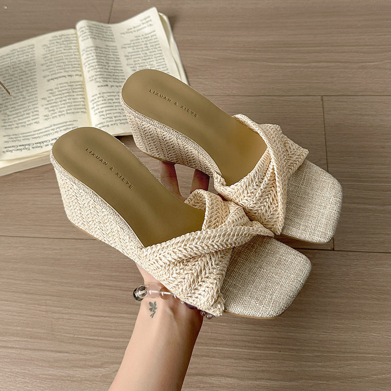 Damen Elegante und komfortable Wedgesandalen mit modischem Knöchelriemen