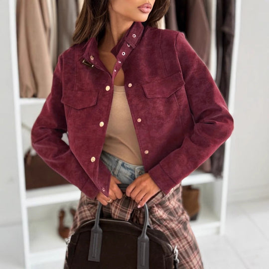 Damen elegante Jacke aus weichem Wildleder mit Knopfdetails