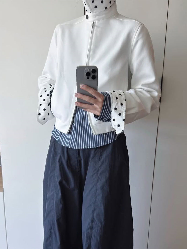 Damen Kurz geschnittene Blousonjacke mit Stehkragen, verdecktem Reißverschluss und kontrastiertem Punktemuster-Futter Shop Nory