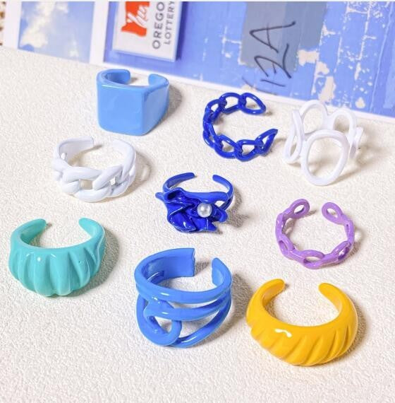 Damen modischer Ring aus hochwertigem Akrylmateriel mit kreativen Prägungen Shop Nory
