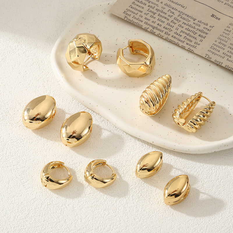 Damen Ohrstecker im luxuriösen Golddesign Shop Nory