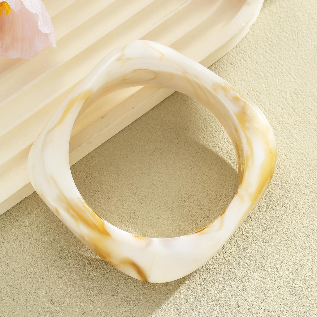 Damen modisches Acrylarmband mit einzigartigen Marmorierungen Shop Nory