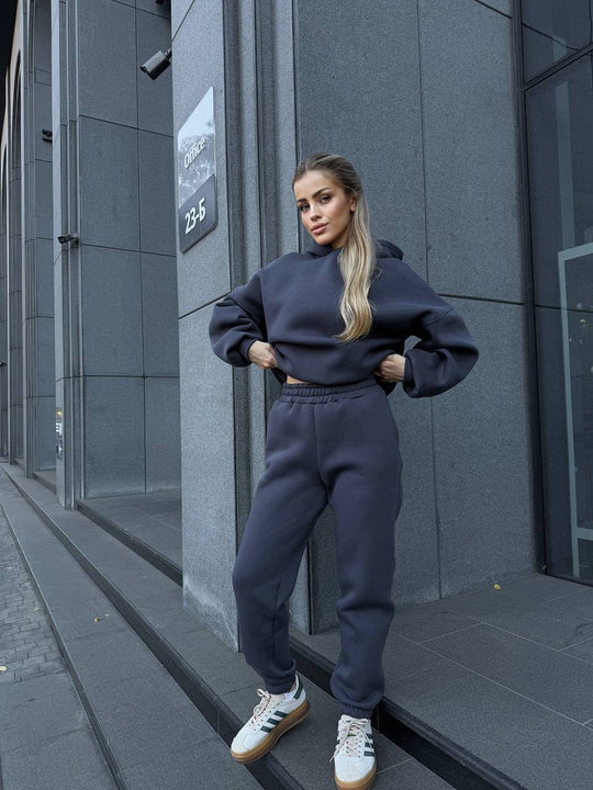 Damen Oversized-Fleece-Sweatset mit Kapuze und konisch zulaufender Jogginghose Shop Nory