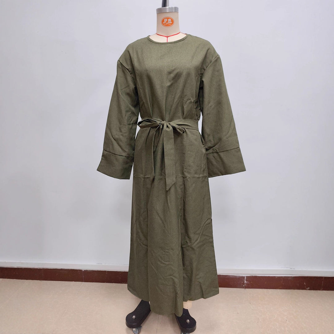 Damen Maxikleid aus Leinen-Mix mit Taillengürtel und weiten Manschellen Shop Nory