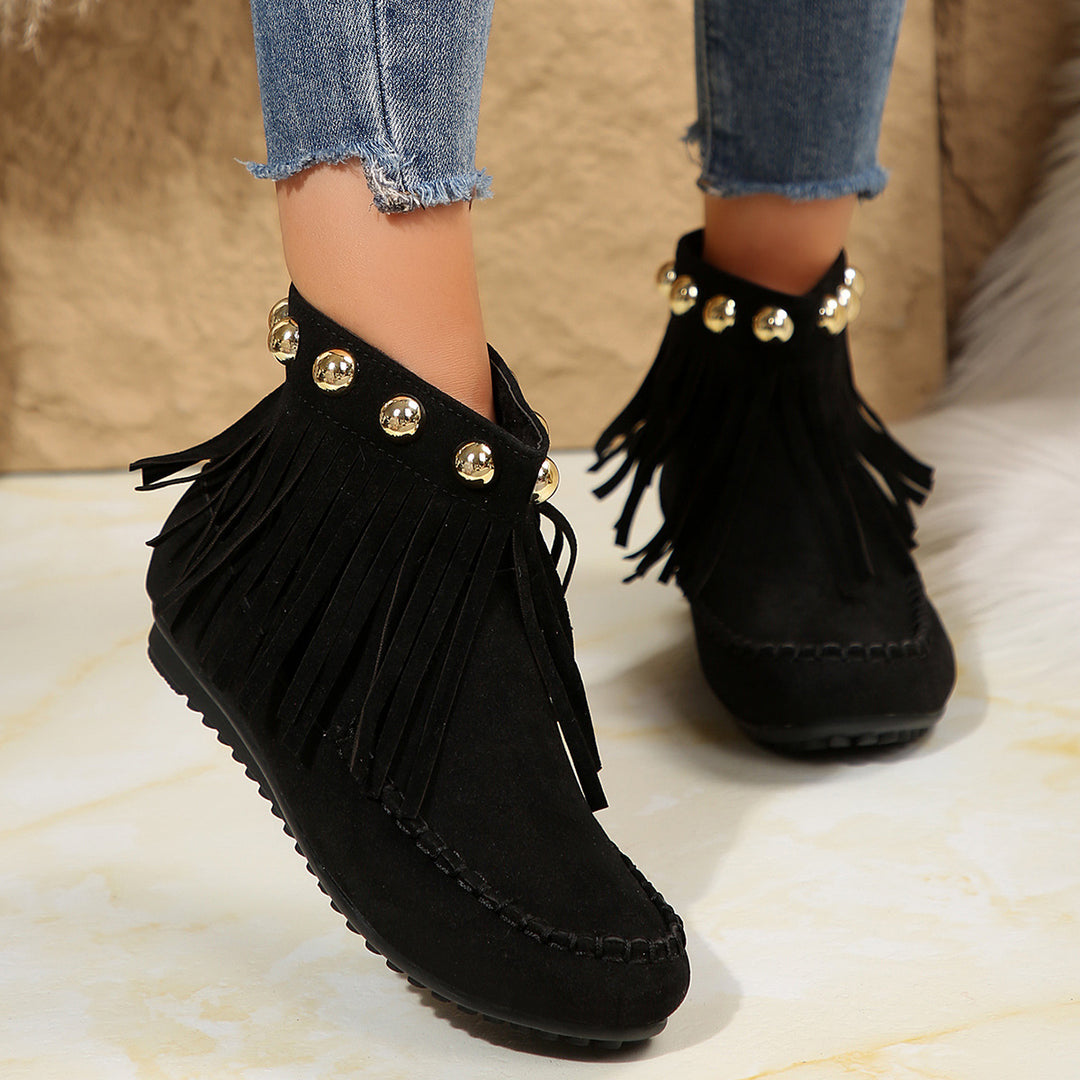 Damen Fransen-Mokassin-Stiefelette mit Ziernieten und Rückenreißverschluss Shop Nory