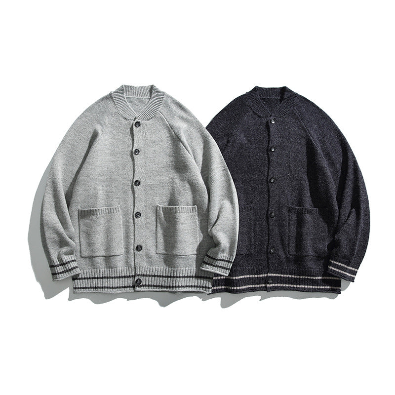 Unisex Boxy-Cardigan aus Feinstrick mit Raglanärmeln und aufgesetzten Taschen Shop Nory