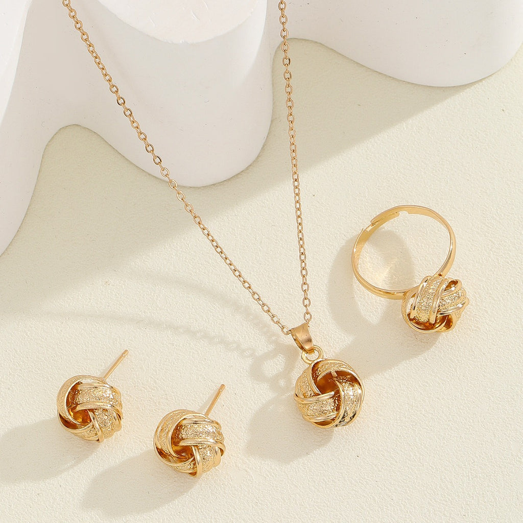 Damen Schmuckset mit kunstvollen Knotenmotiven Shop Nory
