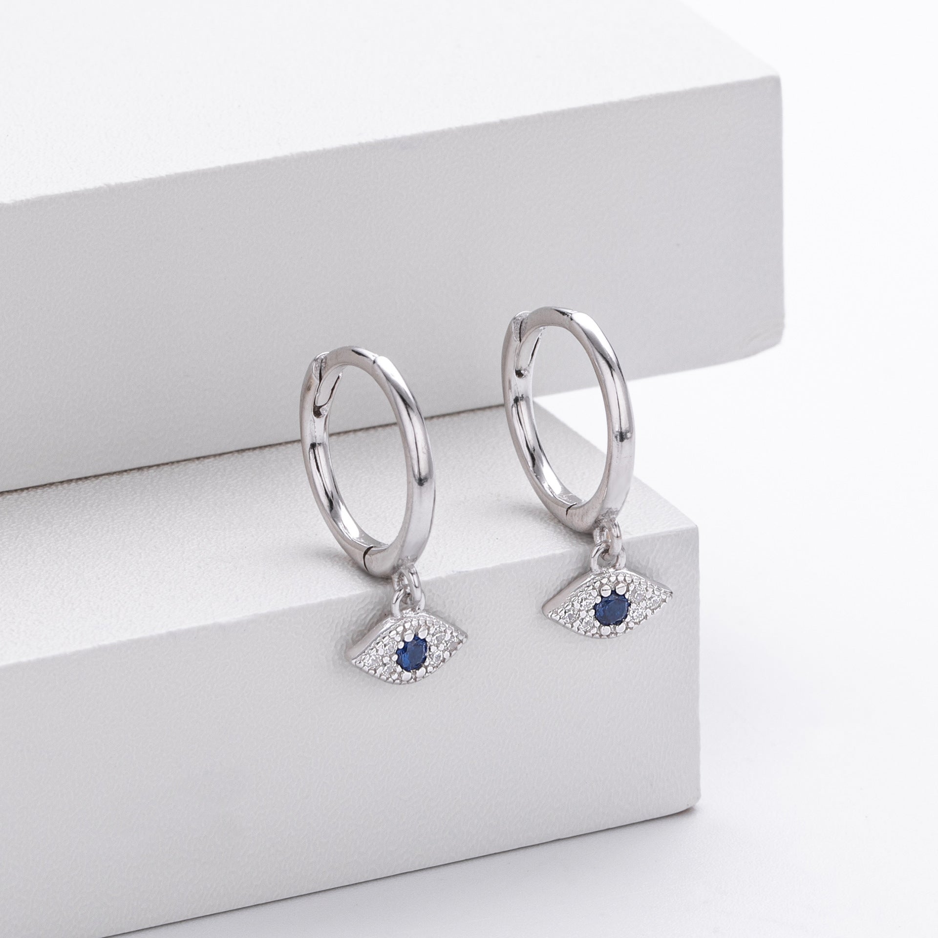Damen Ohrhänger mit schützendem Augenmotiv aus hochwertigem 925 Sterling Silber Shop Nory