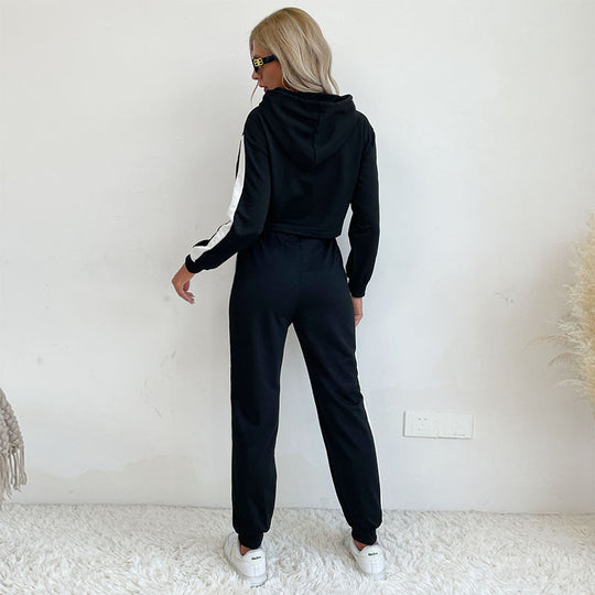 Damen Cropped-Kapuzenpullover und High-Waist-Jogginghose Set mit sportlichen Seitenstreifen Shop Nory