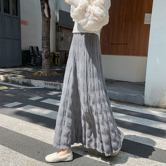 Damen Langer, eleganter Strickrock mit feinem Wellenmuster Shop Nory