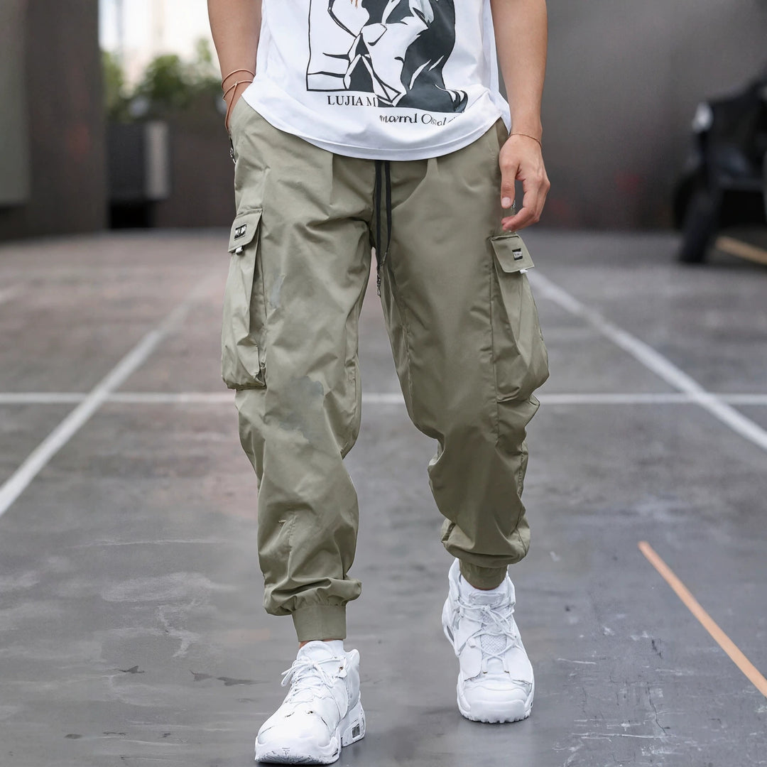 Herren Tapered Cargo-Joggerhose mit elastischem Tunnelzug, verstärkten Klappentaschen & gerippten Knöchelbündchen Shop Nory
