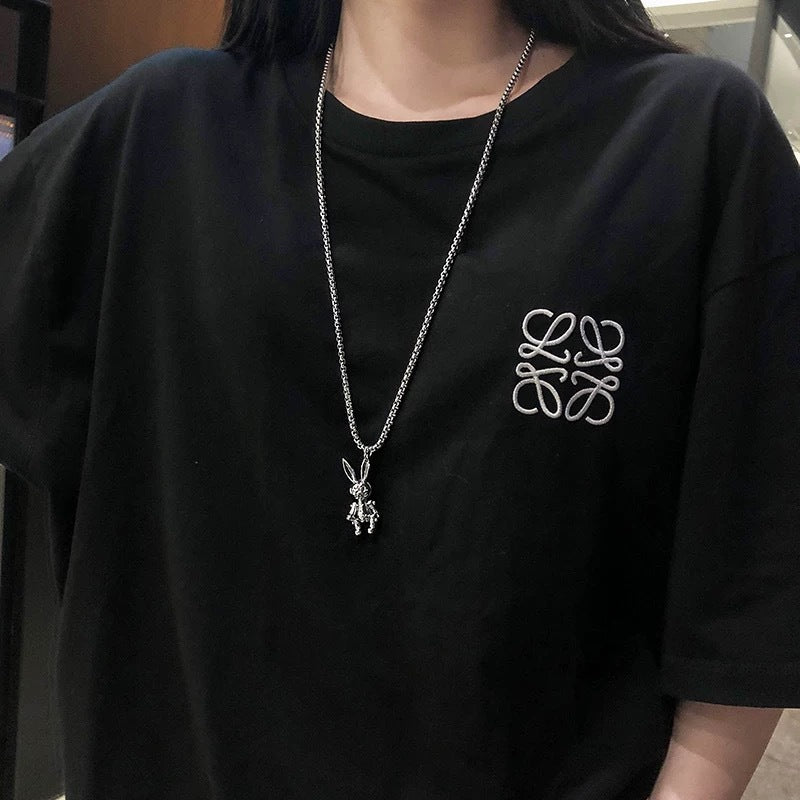 Damen Halskette mit kunstvollem Hasenanhänger Shop Nory