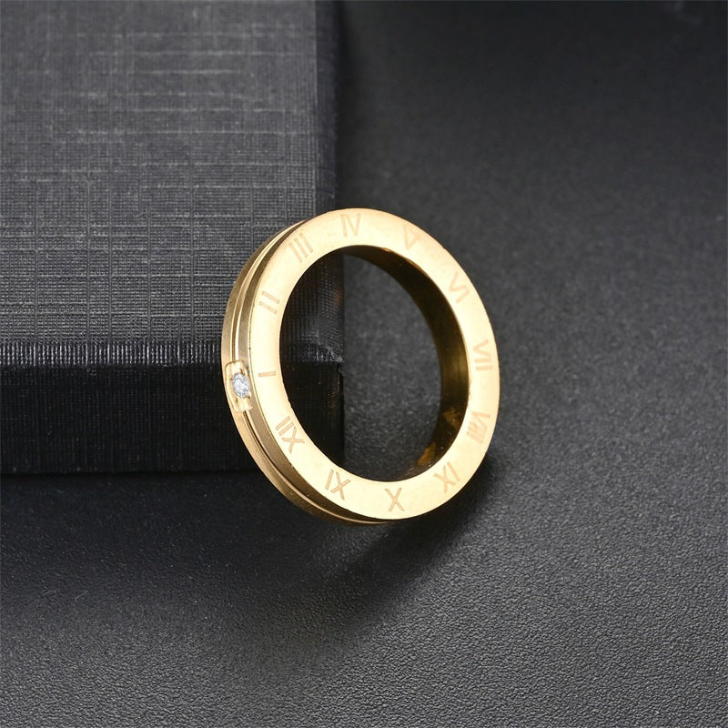 Herren Ring mit römischer Zifferngravur und funkelndem Zirkonia Shop Nory