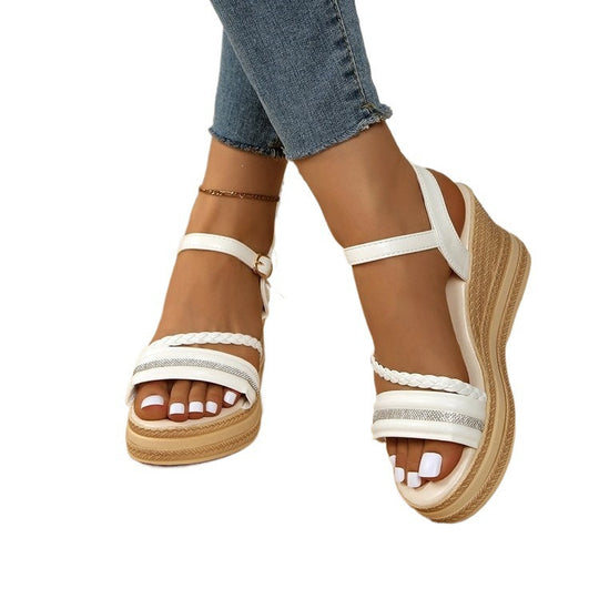 Damen Wedge-Sandalen mit elegantem Riemendesign