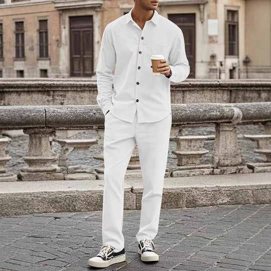 Herren elegantes Freizeitanzug mit stilvollem Hemd und bequemer Hose