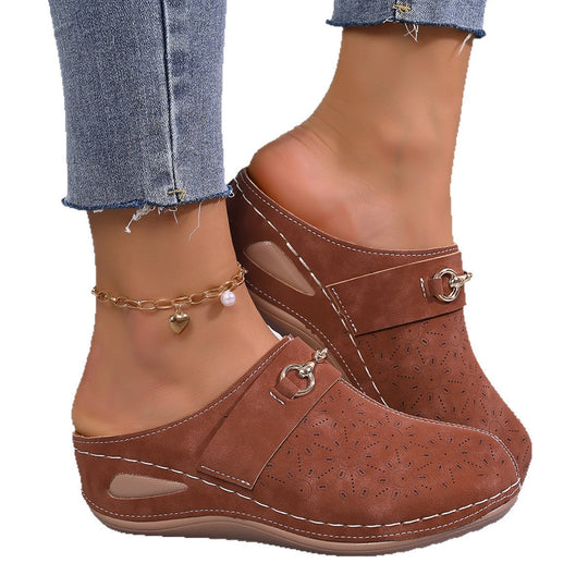 Damen Komfortable Clogs mit eleganter Verzierung