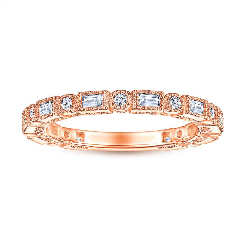 Damen Schmuckset mit Herzohrringen, funkelndem Ring und eleganter Halskette Shop Nory