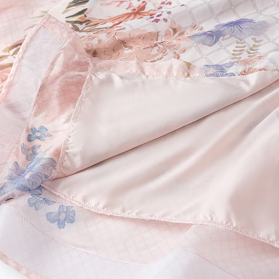 Damen Maxikleid mit Rüschenkragen, transparentem Chiffon-Overlay und taillierter Knopfleiste Shop Nory