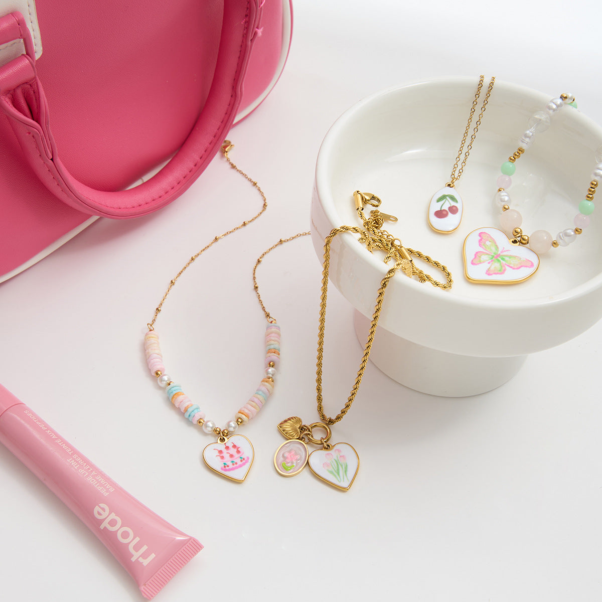 Damen Halskette mit herzförmigem Anhänger und robustem Edelstahl Shop Nory