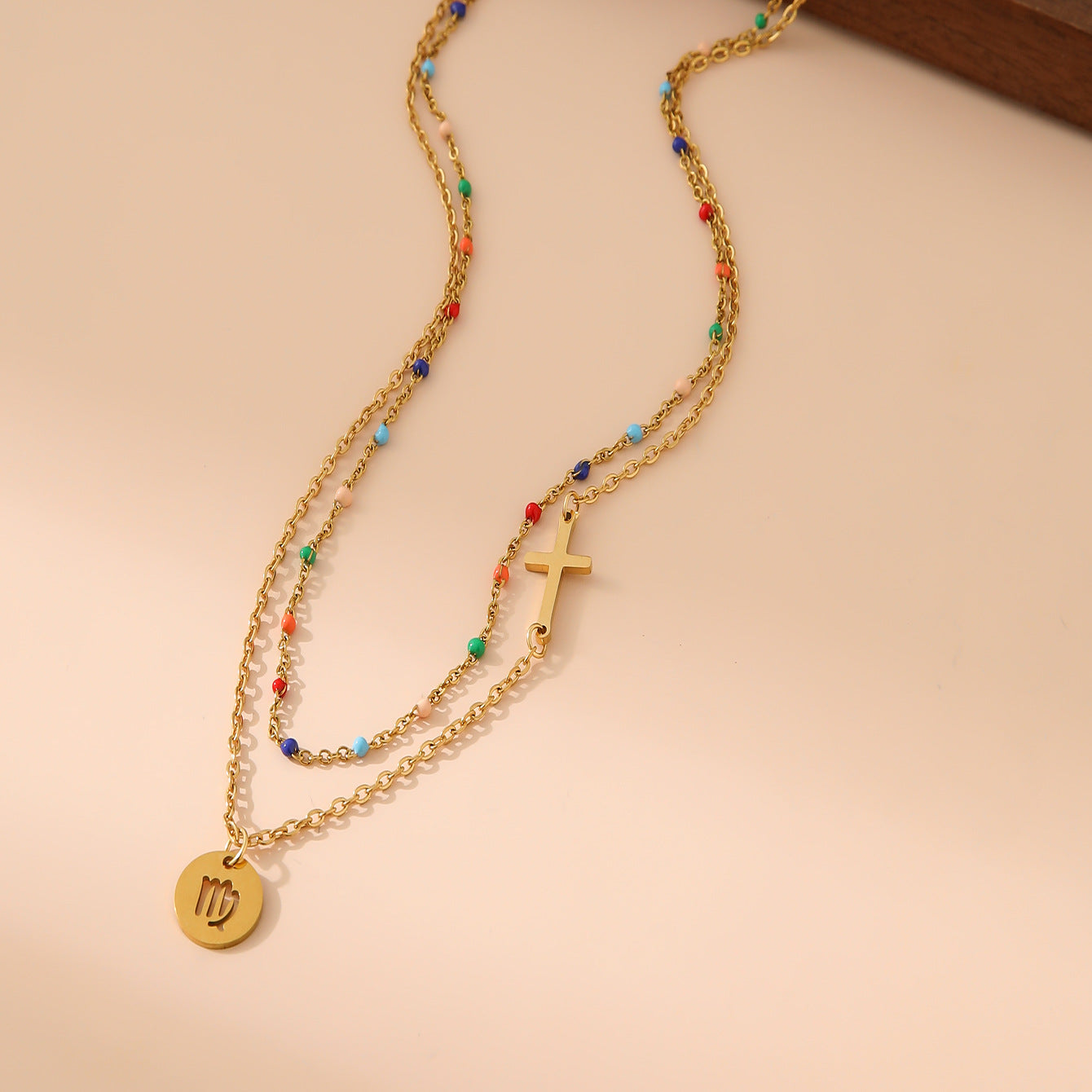 Damenkette mit bunten Perlen und einem Zodiacanhänger Shop Nory
