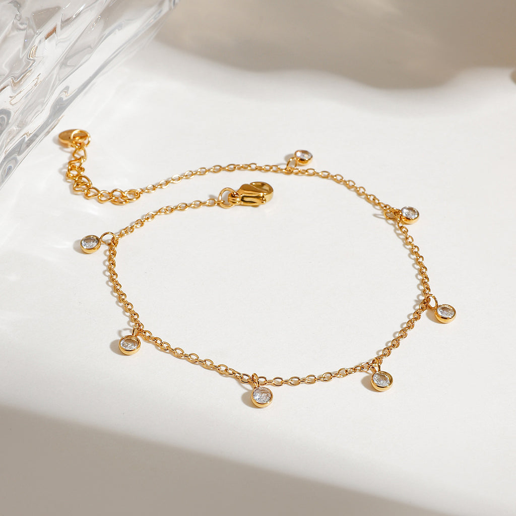 Damen Armband mit funkelnden Kristall-Anhängern und hypoallergener Edelstahlverarbeitung Shop Nory