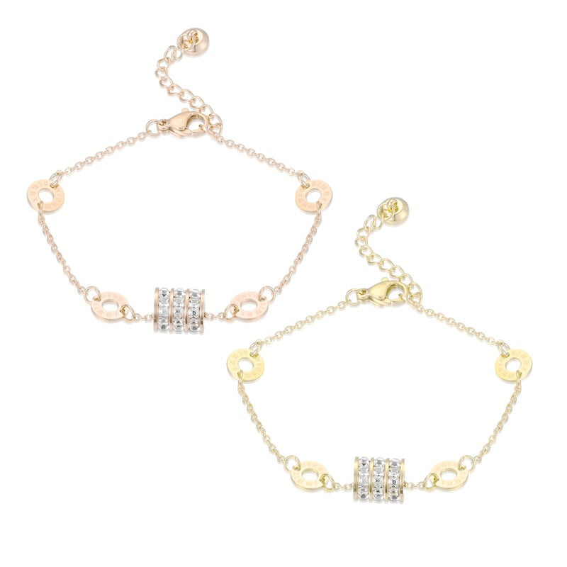 Damen Armband mit funkelnden Zirkonia-Steinen und eleganten Designelementen Shop Nory