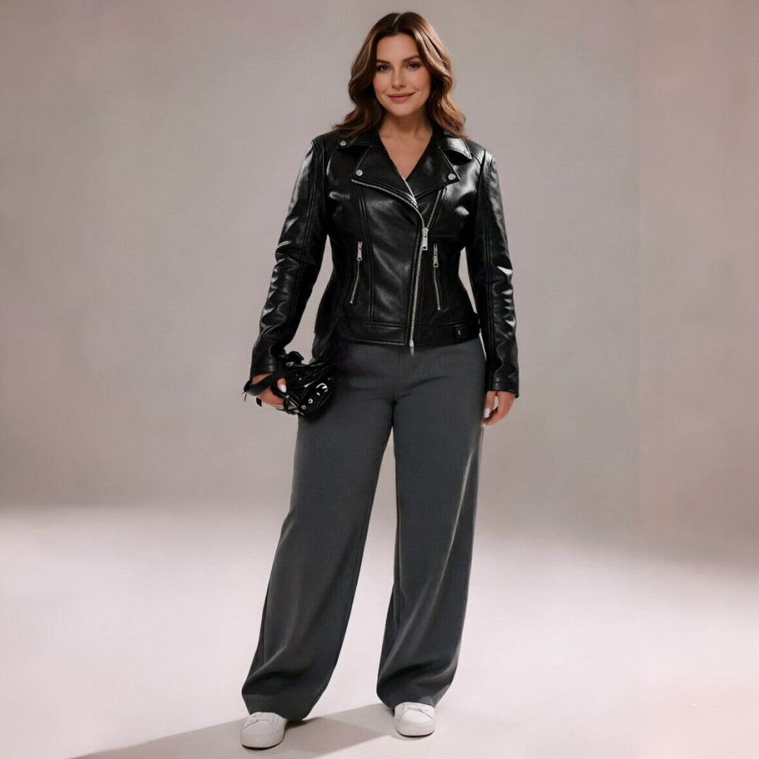 Damen Taillierte Bikerjacke in Lederoptik mit asymmetrischem Reißverschluss und Ziernähten Shop Nory