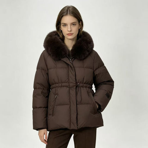 Damen nan kurze wattierte Steppjacke mit Kordelzugtaillierung und voluminösem Fellkragen Shop Nory