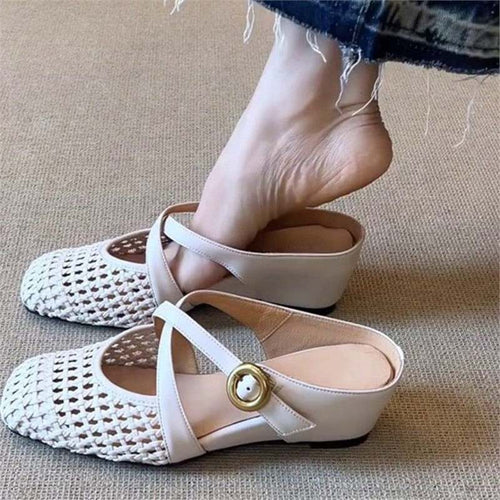 Damen Geflochtene Mule-Ballerinas mit T-Riemen und dekorativer Rosenapplikation Shop Nory