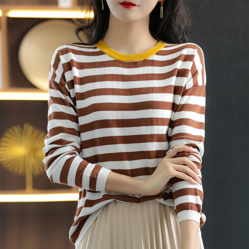 Damen Maritim-inspiriertes gestreiftes Feinstrick-Shirt mit weitem Boot-Ausschnitt und Kontrastkante Shop Nory