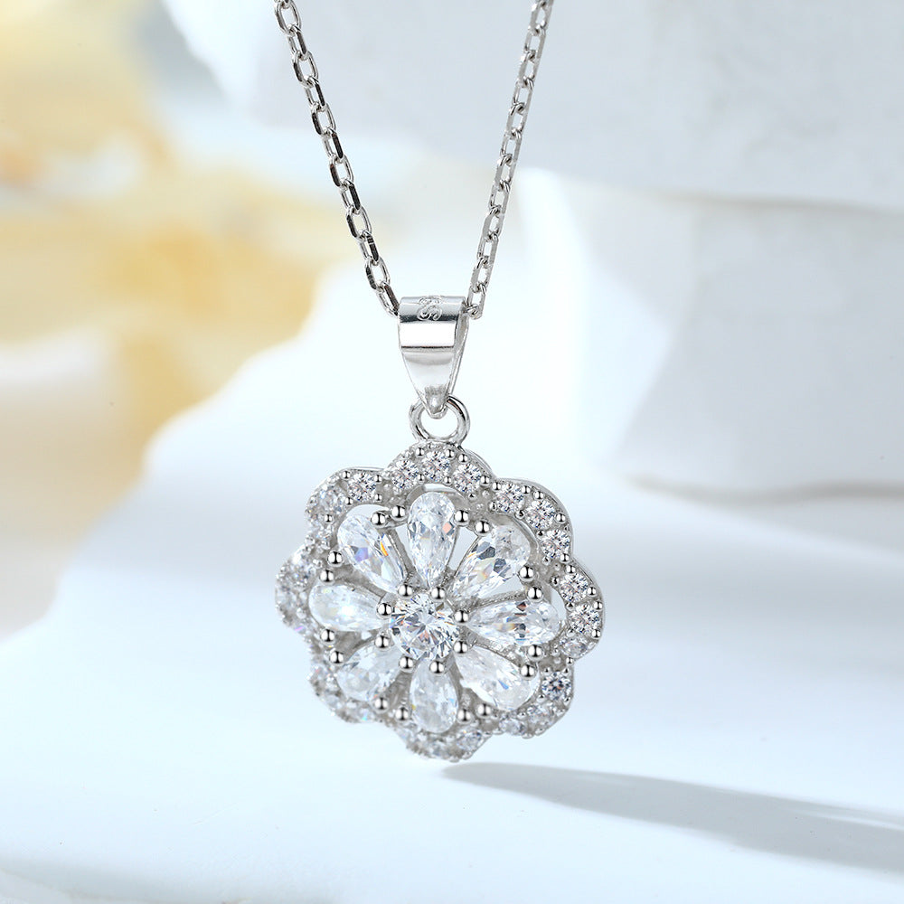 Damen Blumenring mit funkelndem Zirkonia-Besatz Shop Nory