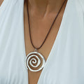 Damen Anhänger-Halskette mit spiralförmigem Design Shop Nory